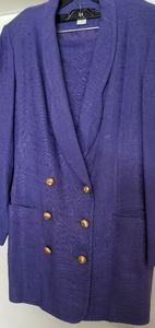 2 piece business suit in Purple